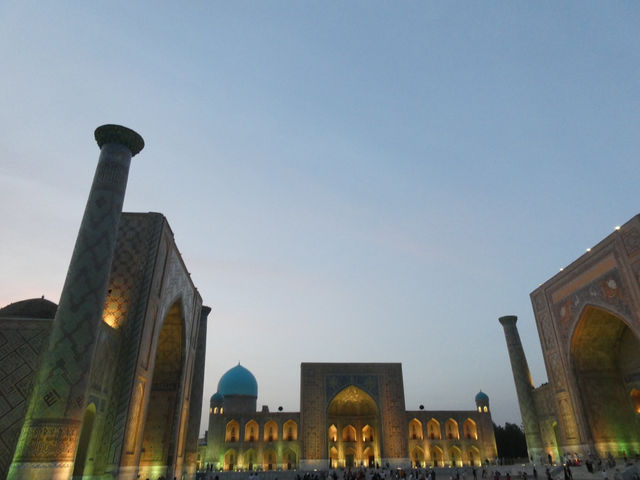 🕌【サマルカンド】の心臓！レギスタン広場の絶景に感動✨