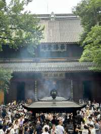 Hangzhou’s Soul’s Retreat: Where Buddhas Dance In Limestone Cliffs