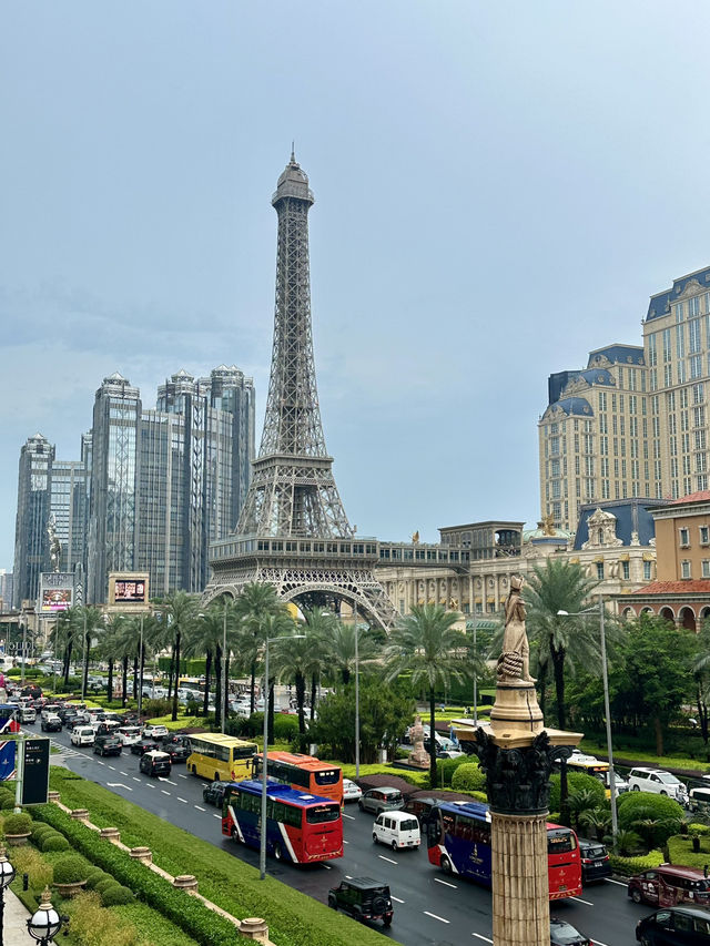 East Meets West: An Unforgettable 4-Day Journey Through Hong Kong and Macau