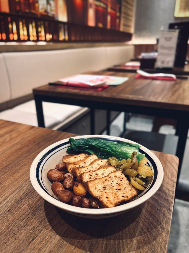香港🇭🇰 台灣人氣過江龍 段純貞牛肉麵 🍜