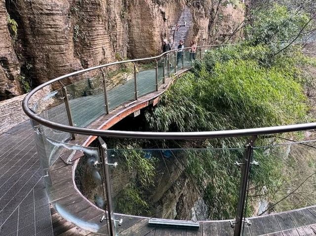 Dramatic Views at Aizhai Bridge