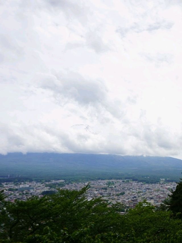淺間神社的霧中相見🏔與富士山的未完之約⛰️