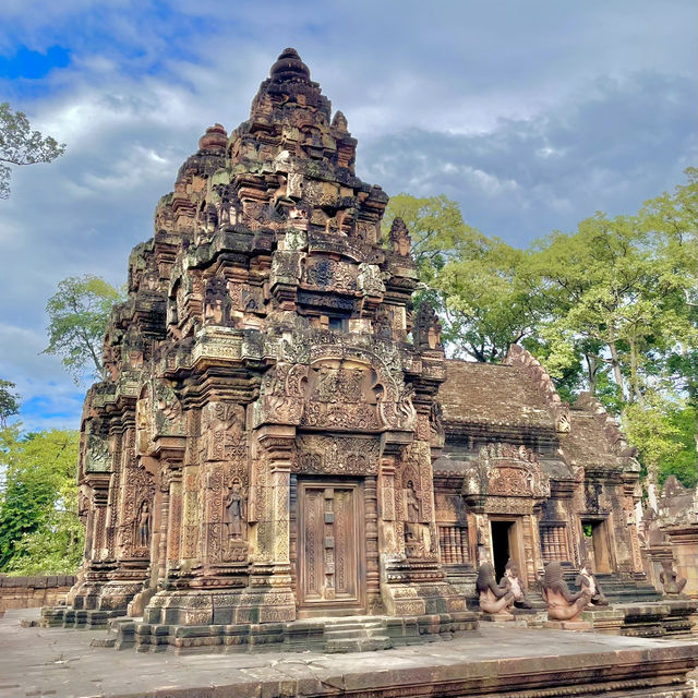 Banteay Srei – The Jewel of Khmer Art
