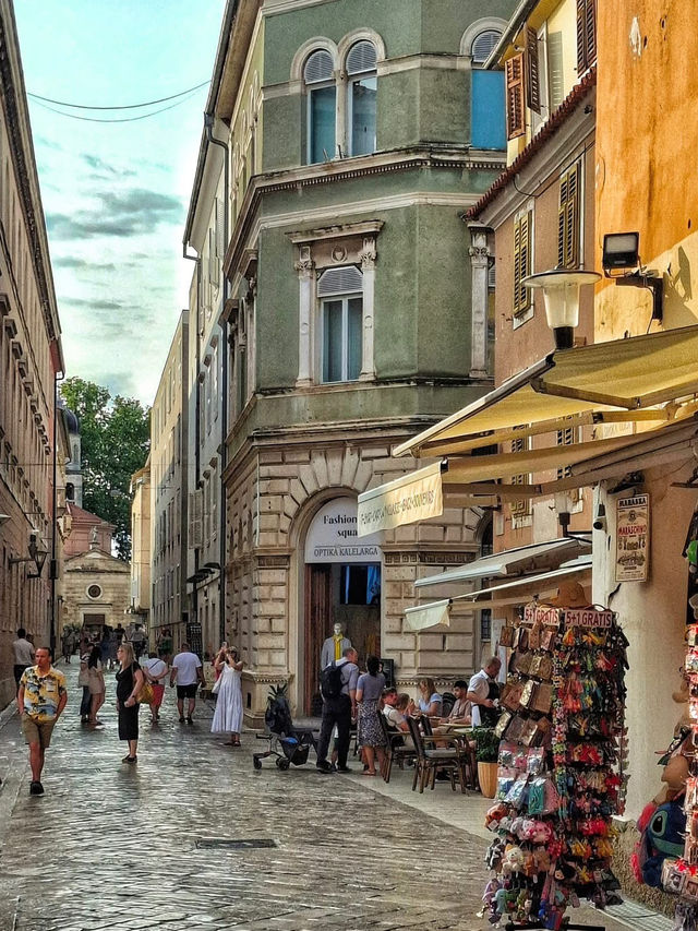 Sunsets & Sea Organs: My Solo Escape to Zadar, Croatia