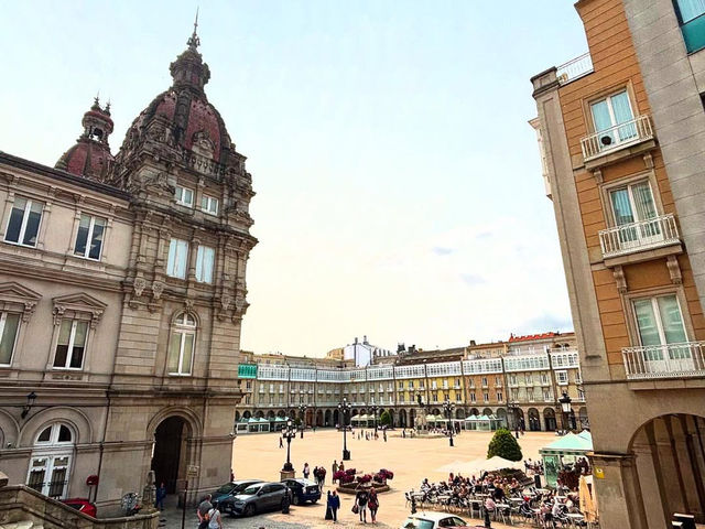 Exploring the Vibrant Coastline of A Coruña Exploring the Vibrant Coastline of A Coruña