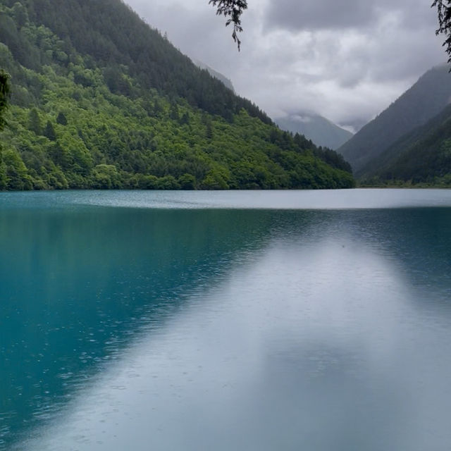 Rhinoceros Lake ที่ซึ่งธรรมชาติบรรจบกับตำนาน