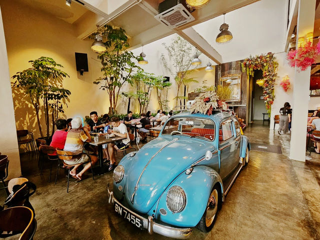 Knockknock Cafe JB