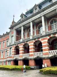 🏛️ Exploring the Historic Red Brick Ministry of Justice Building