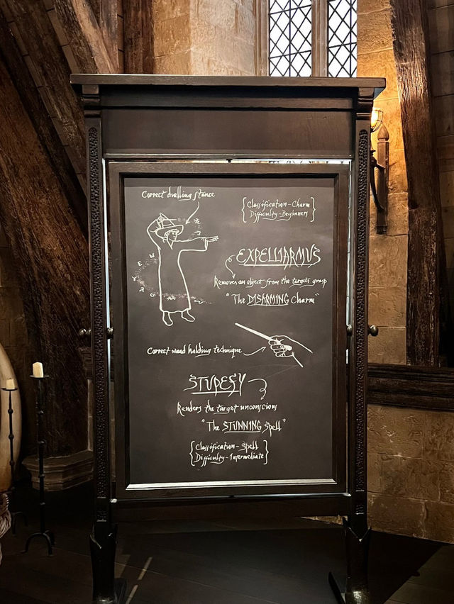 การผจญภัยในโลกเวทย์มนต์เริ่มต้นอีกครั้ง การผจญภัยในโลกเวทย์มนต์เริ่มต้นอีกครั้ง