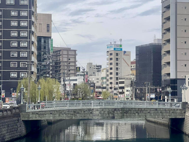 Megane Bridge (สะพานแว่นตา)สะพานหินสุดคลาสสิก Megane Bridge (สะพานแว่นตา)สะพานหินสุดคลาสสิก