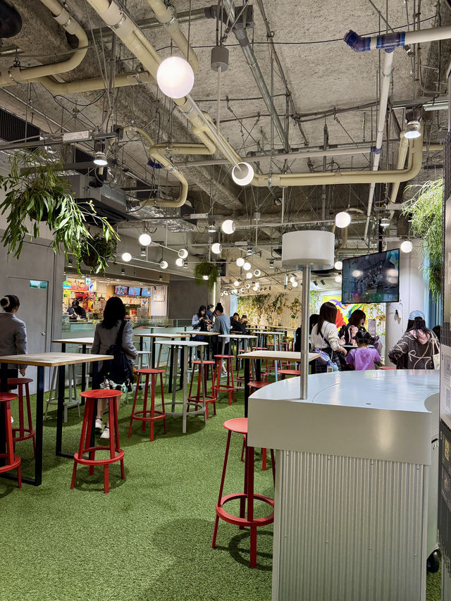 🩷 Pop & Playful Break at Share Cafe 🩷 Pop & Playful Break at Share Cafe