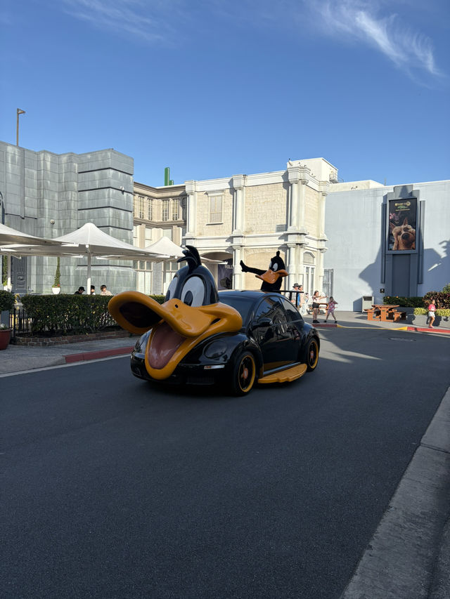 Australia’s Dreamy Adventures: Gold Coast Thrills & Melbourne Views 🏖️🌆