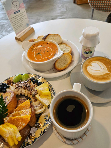 オーシャンビューとエモーショナルな雰囲気が完璧だった統営のブランチ