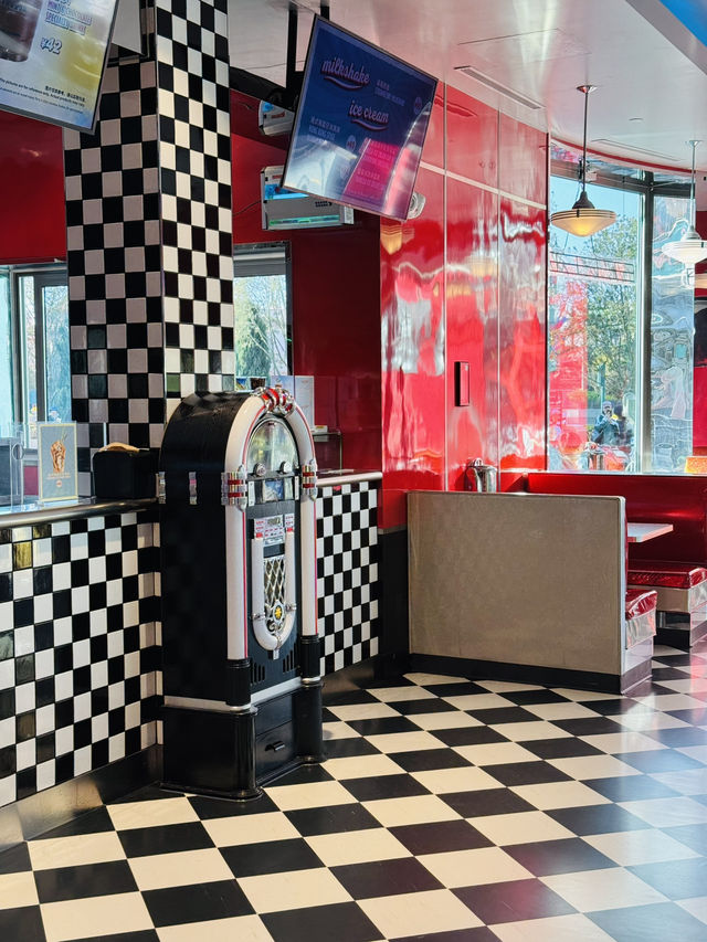 Dine in a retro atmosphere.