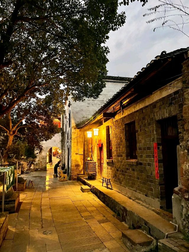 黔陽古城漫遊 寧靜人文旅程🌿 黔陽古城漫遊 寧靜人文旅程🌿