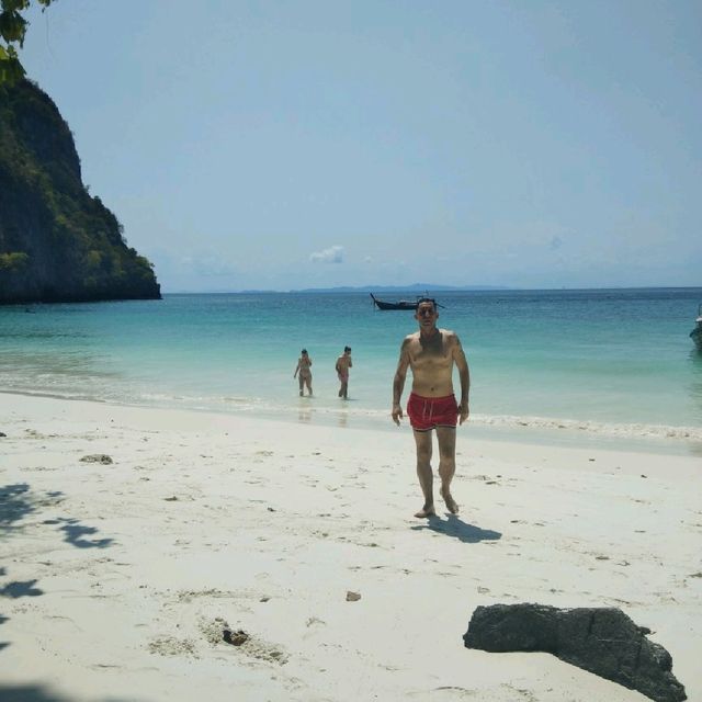 Phi Phi Island is such a paradise on earth