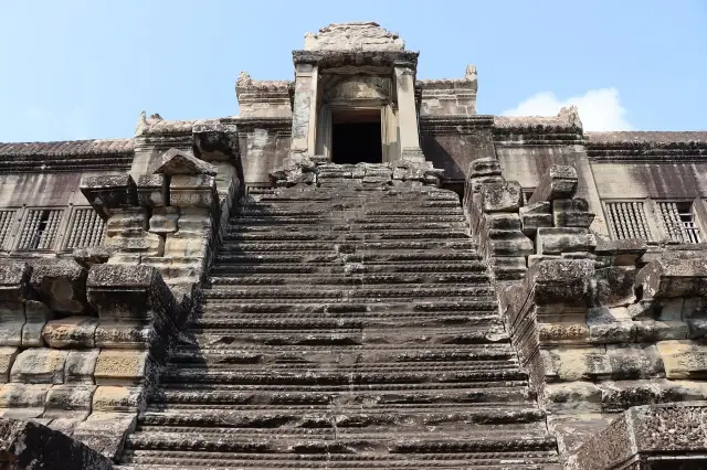 The Tranquil Beauty of Angkor Wat