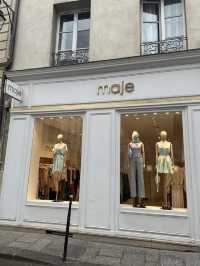 I love shopping in Paris 🛍️🛒