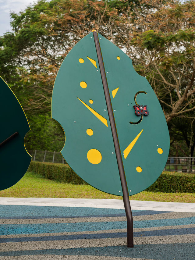 🏛️✨ Street Art & Heritage Corners 🌿