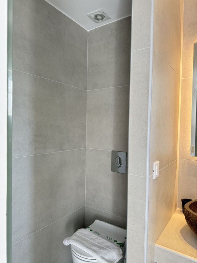 Suite with City View – Charming Stay Steps Away from the Windmills & Little Venice