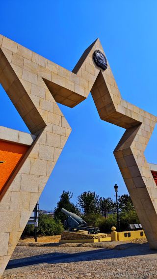 What's hidden inside the São Miguel Fortress? The most stunning view of Luanda.