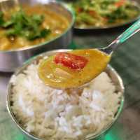 Delicious Thai Delicacies - Aroi Thai Restaur
