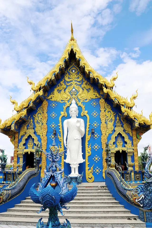 Chiang Rai Blue Temple