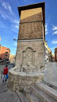 Black spade fountain Font de Sant Llorenç o de