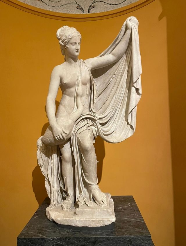 "Antique and cultural heritage: Explore the unique charm of the Getty Villa Museum!"