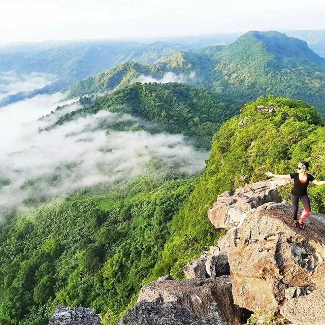 Montalban trilogy hike!