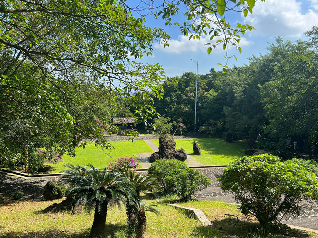 探秘自然奇蹟｜雷瓊火山口地質公園之旅