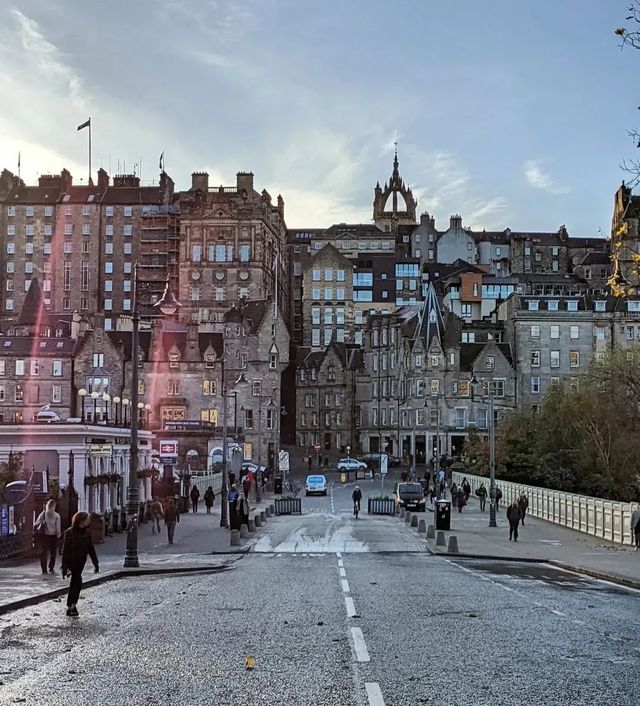 冬日裡的蘇格蘭首府愛丁堡
