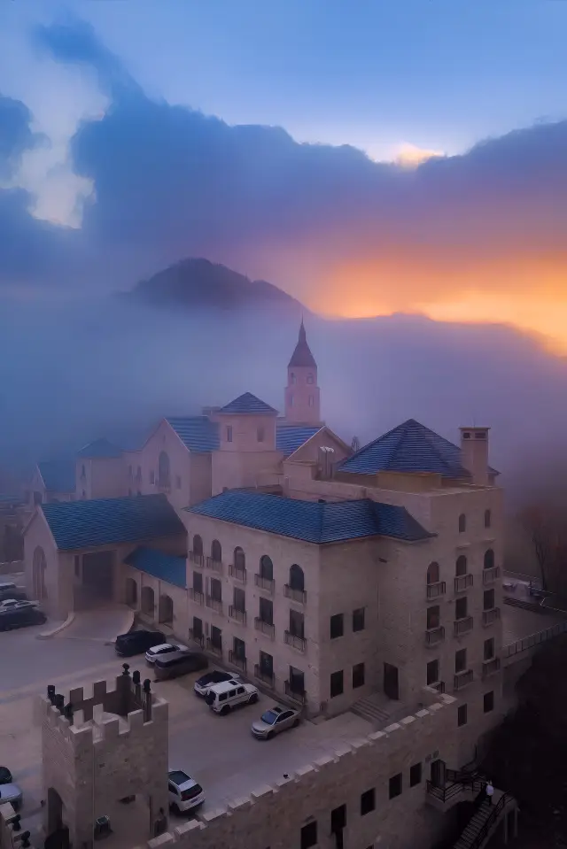 เบิ่นซี จำเป็นต้องพัก | บ้านพักน้ำพุร้อนสมบัติล้ำค่า•โรงแรมสุขภาพวิวภูเขาหลักสูตรเฮียลท์บายคลาวด์
