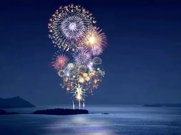 東京SUGOI仲夏夜の夢 | 東京の夢幻的な盛夏