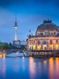 🌟 Berlin's Best Bets: Mandala Hotel Magic 🌟