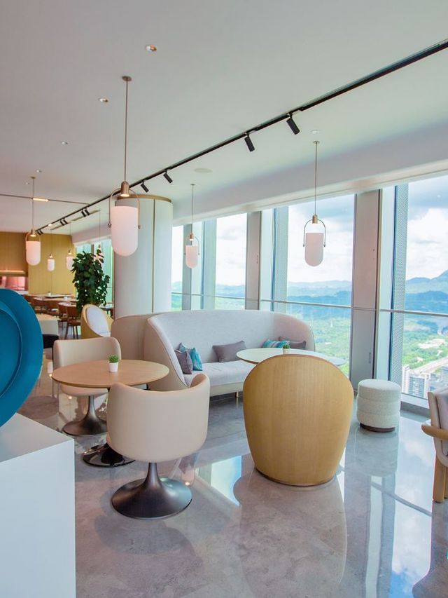 🌟 Shenzhen Staycation Gems: Pullman's Artistic Retreat 🏨✨