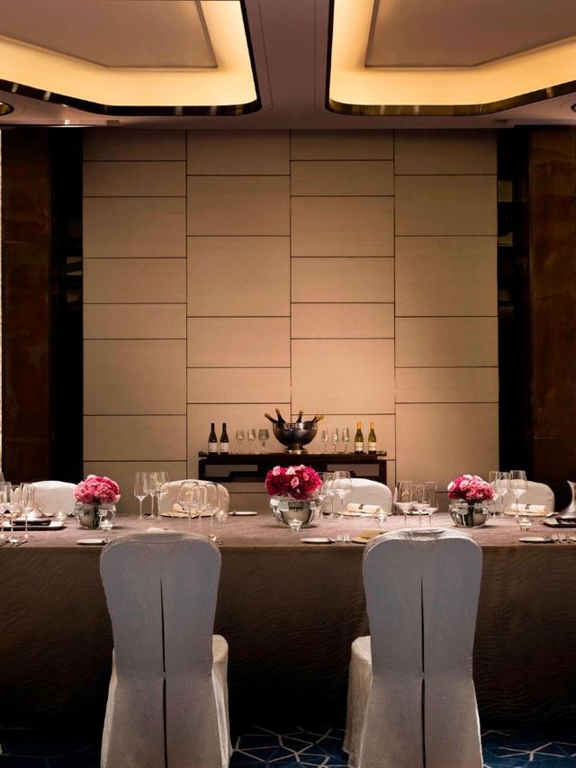 🌟 Shenzhen's Chic Retreat: JW Marriott Bao'an 🌟