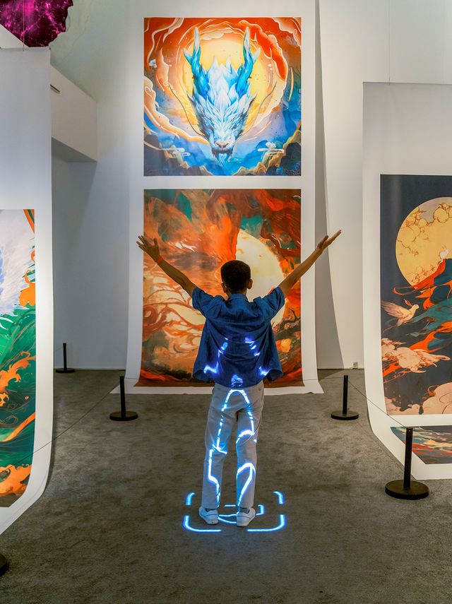 警告：上古神獸出沒在沉浸式神話展
