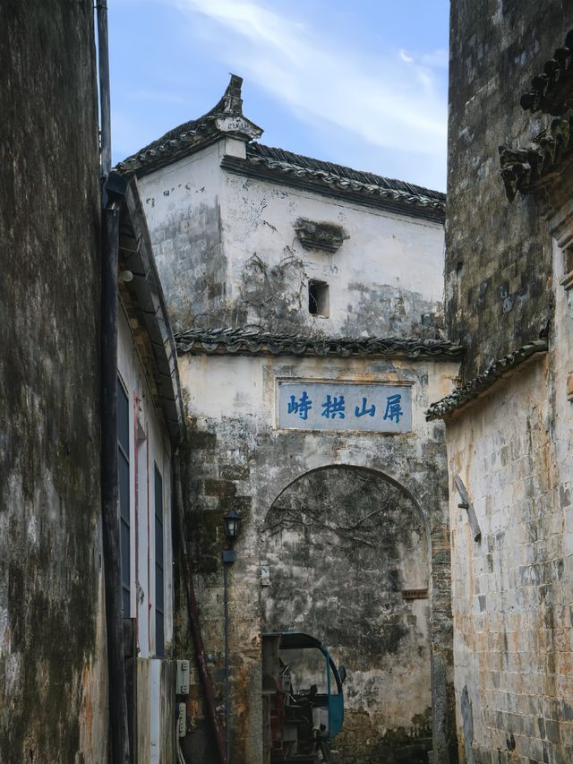 小眾的千年古村｜彩色屏山村。
