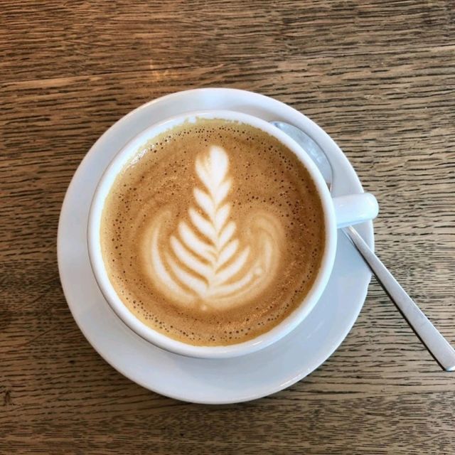 A quiet aesthetic cafe