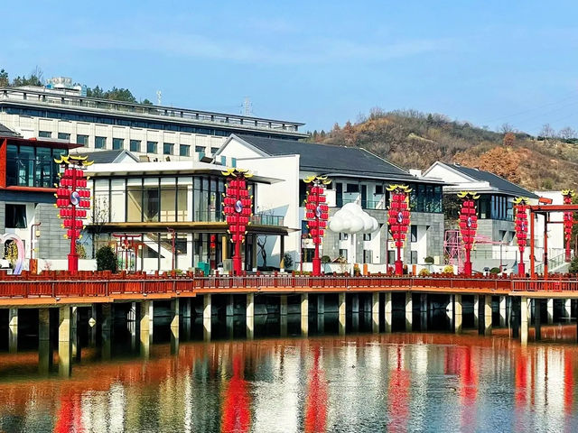 武當山養生太極湖：身心歸處的夢幻天堂