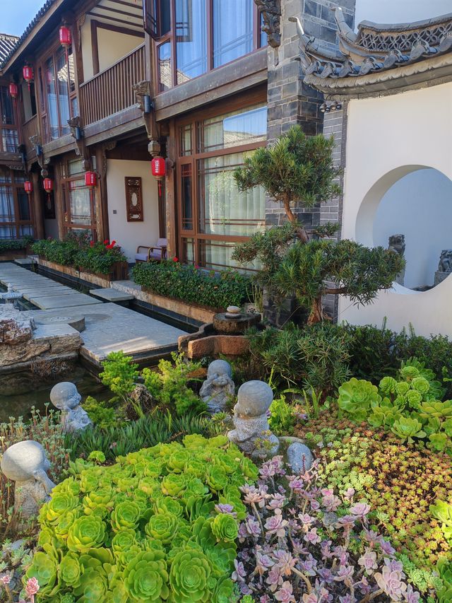 強推，來麗江古城，千萬別錯過這家景觀超美的民宿