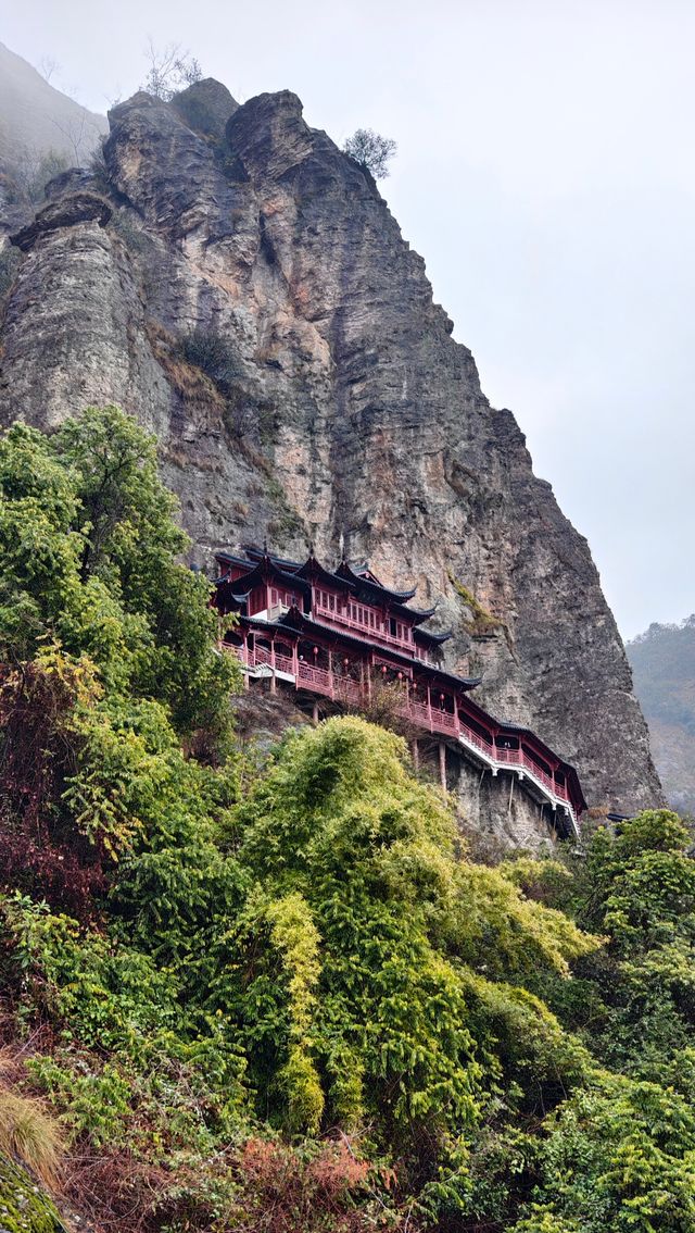 大慈岩懸空寺