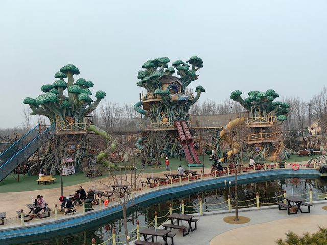 雄安辛瑪森林動物樂園