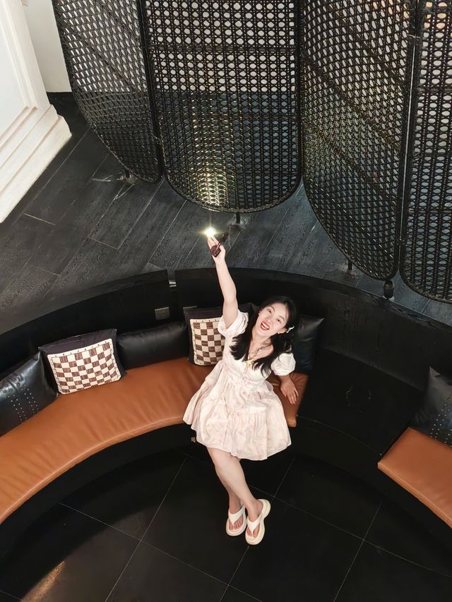 在版納入住熱帶雨林酒店