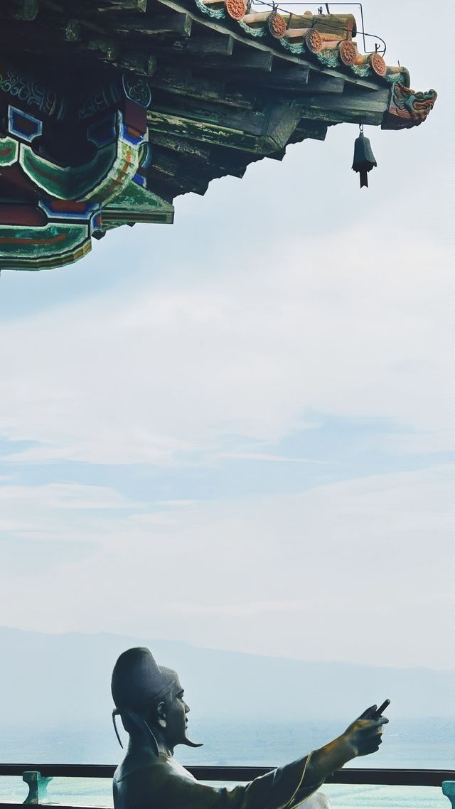 雲間鸛雀：一座詩樓的時空幻夢