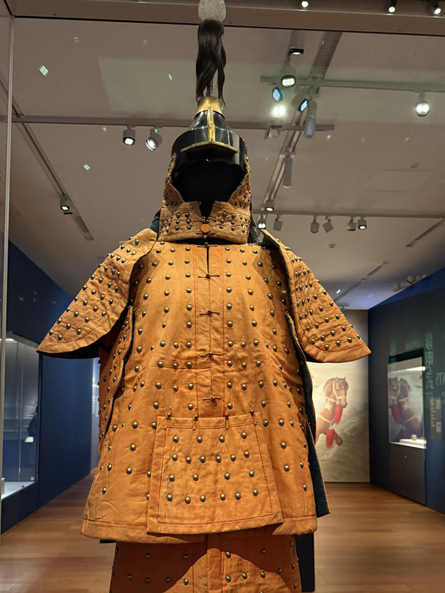 Experience The Treasures Of the Forbidden City at The Hong Kong Palace Museum 🖼️ 🏰 