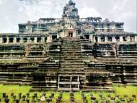 Hindu Gods, Buddhist Peace: The Dual Soul of Baphuon