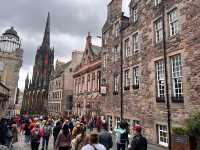 A Charming Walk Through Edinburgh's Old Town