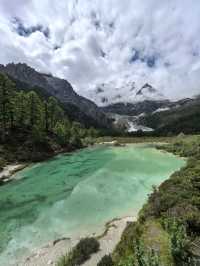 成都+都江堰+四姑娘山+稻城亞丁10日遊：從熊貓之都到天境之